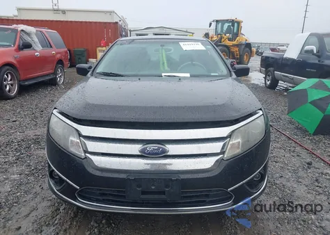 2010 Ford Fusion Se из США, поврежденный, VIN 3FAHP0HG4AR180316